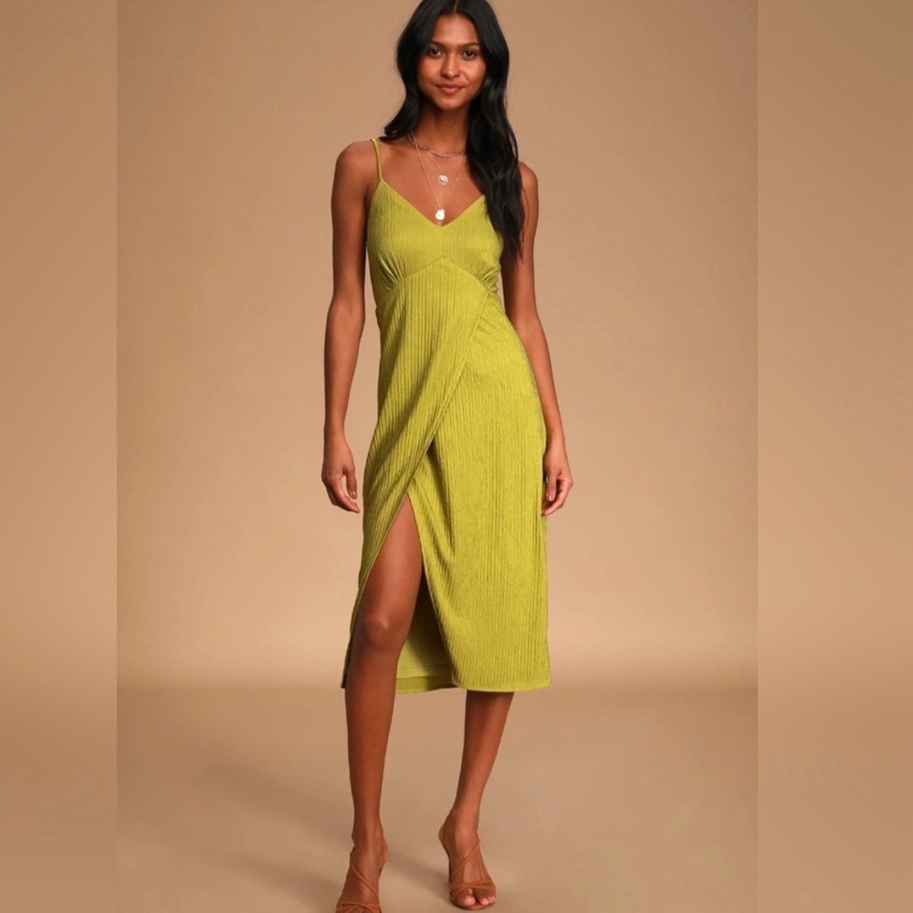 Lulu’s Lime Green Midi Dress with tie back